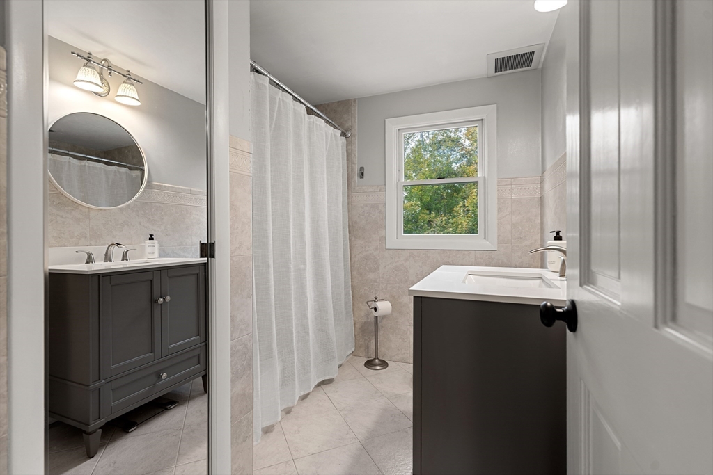 13 Curtis Street Lynn, MA 01905 - Photo 24 of 39