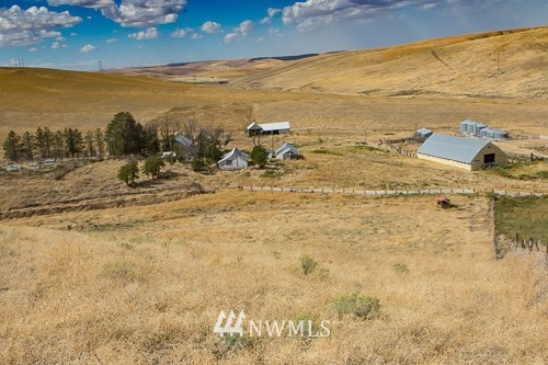 408 & 410 Emerson Road Pomeroy, WA 99347 - Photo 4 of 35 a view of ocean view