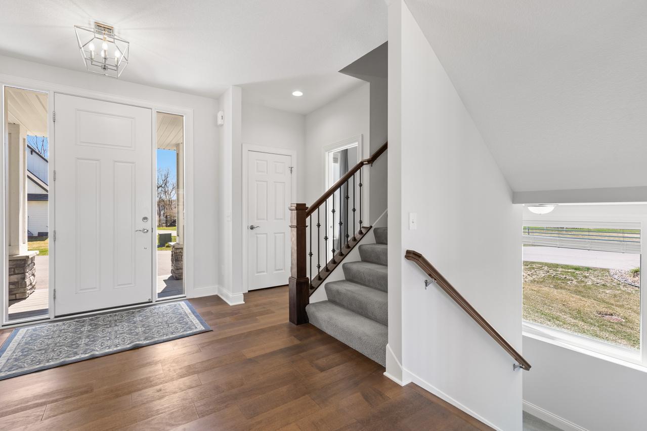16860 Valley Road Eden Prairie, MN 55347 - Photo 20 of 71