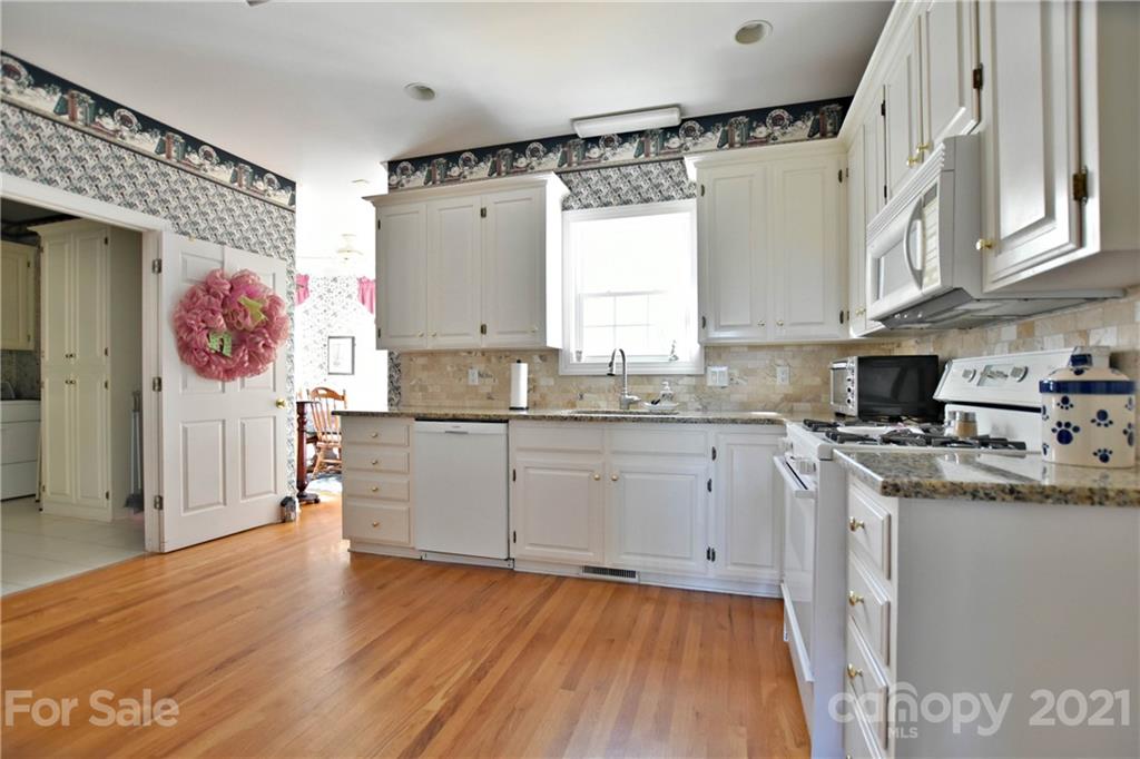 2255 Neely Store Road Rock Hill, SC 29730 - Photo 10 of 29 Gallery Image 10