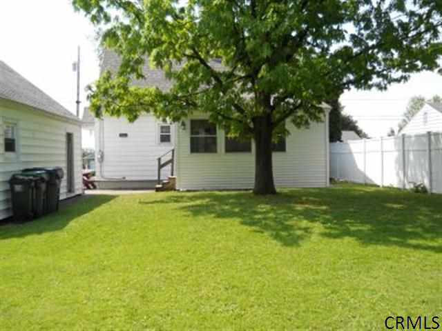 112 Valley View Road Amsterdam, NY 12010 - Photo 2 of 13 Photo 2