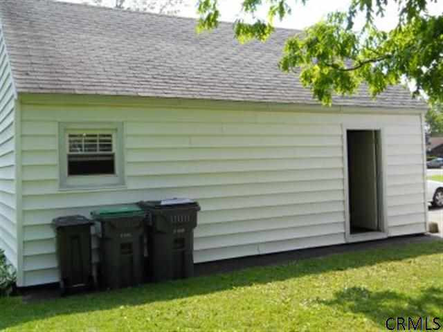 112 Valley View Road Amsterdam, NY 12010 - Photo 4 of 13 Photo 4