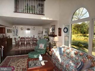410 Inveraray Villanova, PA 19085 - Photo 6 of 6
