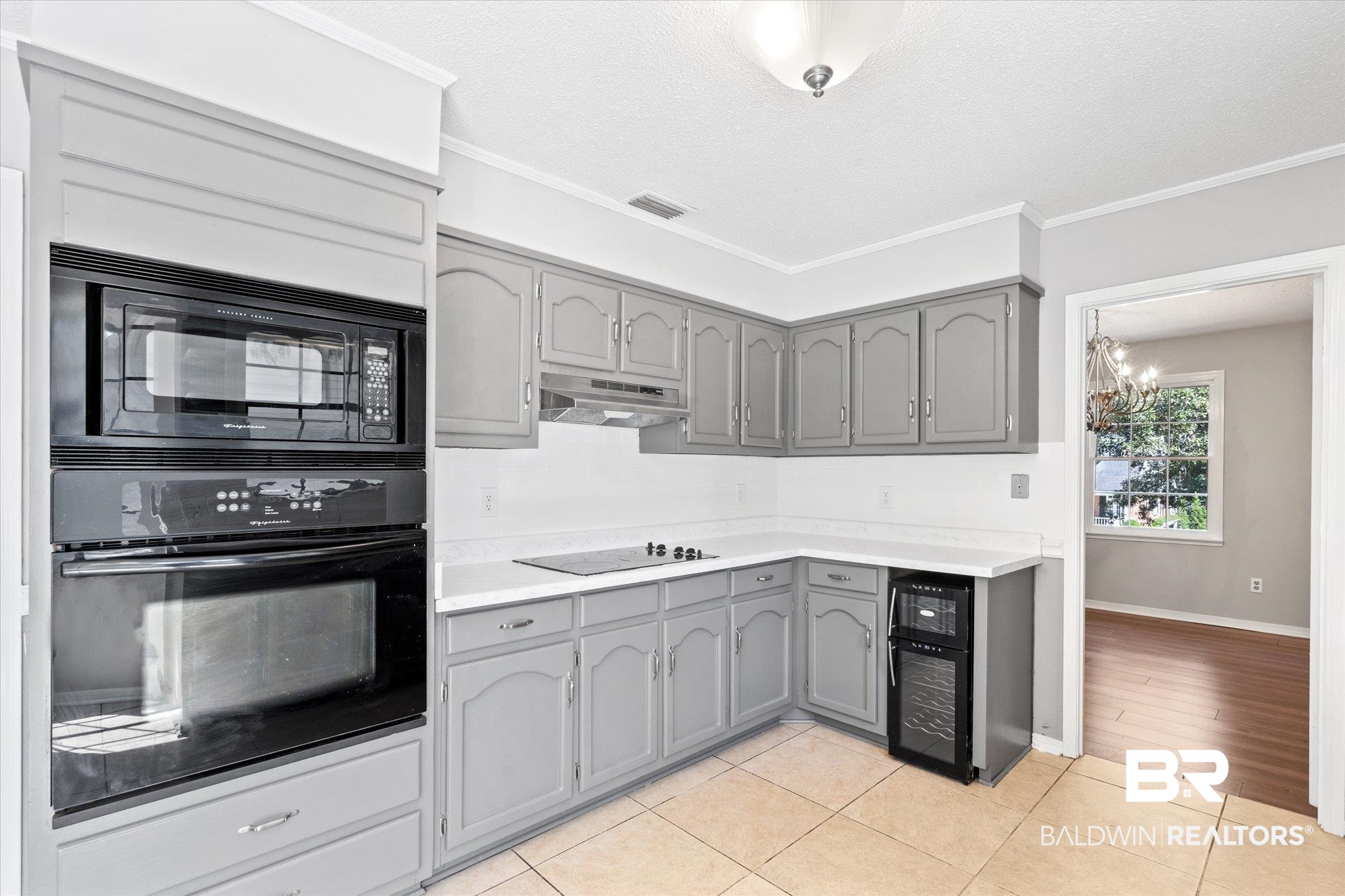 1058 Aberdeen Court North Mobile, AL 36609 - Photo 11 of 32