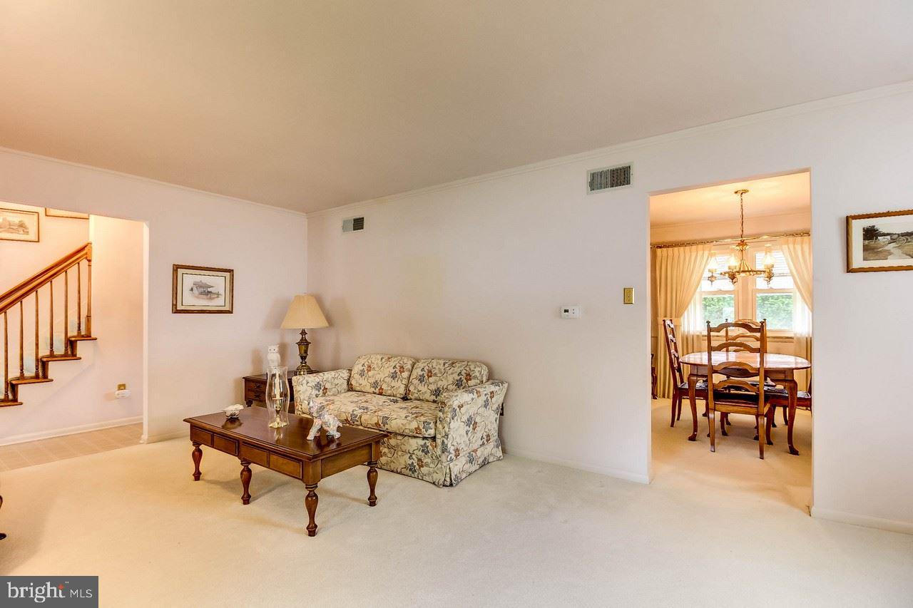 446 Clearview Road Hanover, PA 17331 - Photo 2 of 34 Gallery Image 2