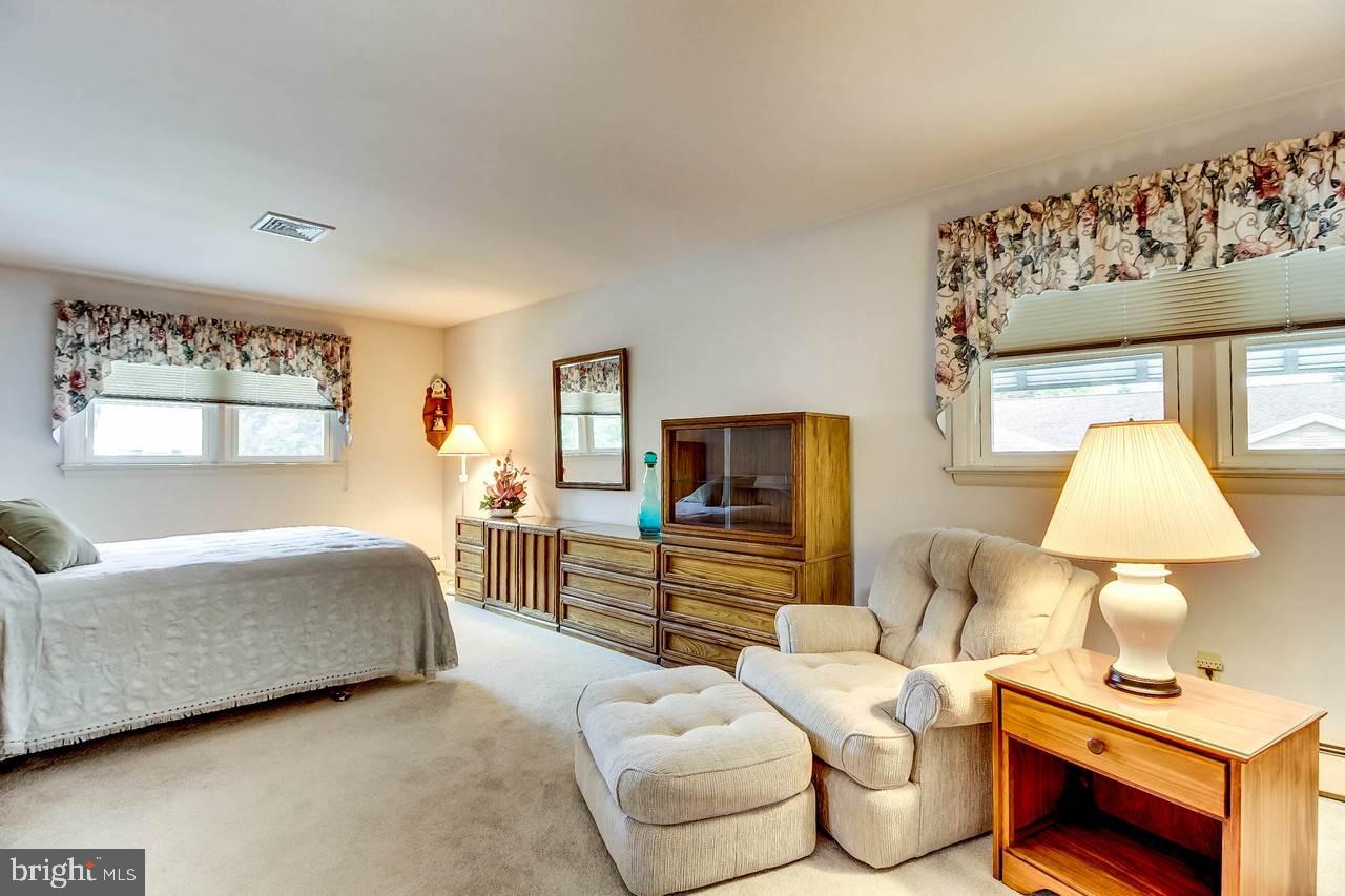 446 Clearview Road Hanover, PA 17331 - Photo 15 of 34 Gallery Image 15