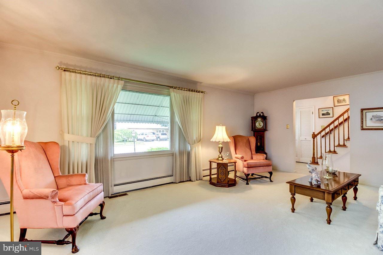 446 Clearview Road Hanover, PA 17331 - Photo 3 of 34 Gallery Image 3