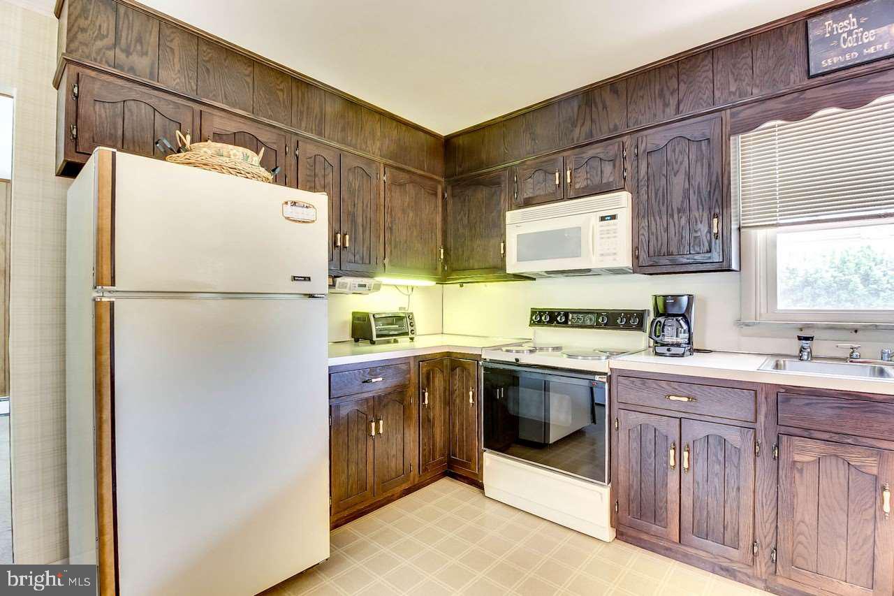 446 Clearview Road Hanover, PA 17331 - Photo 7 of 34 Gallery Image 7