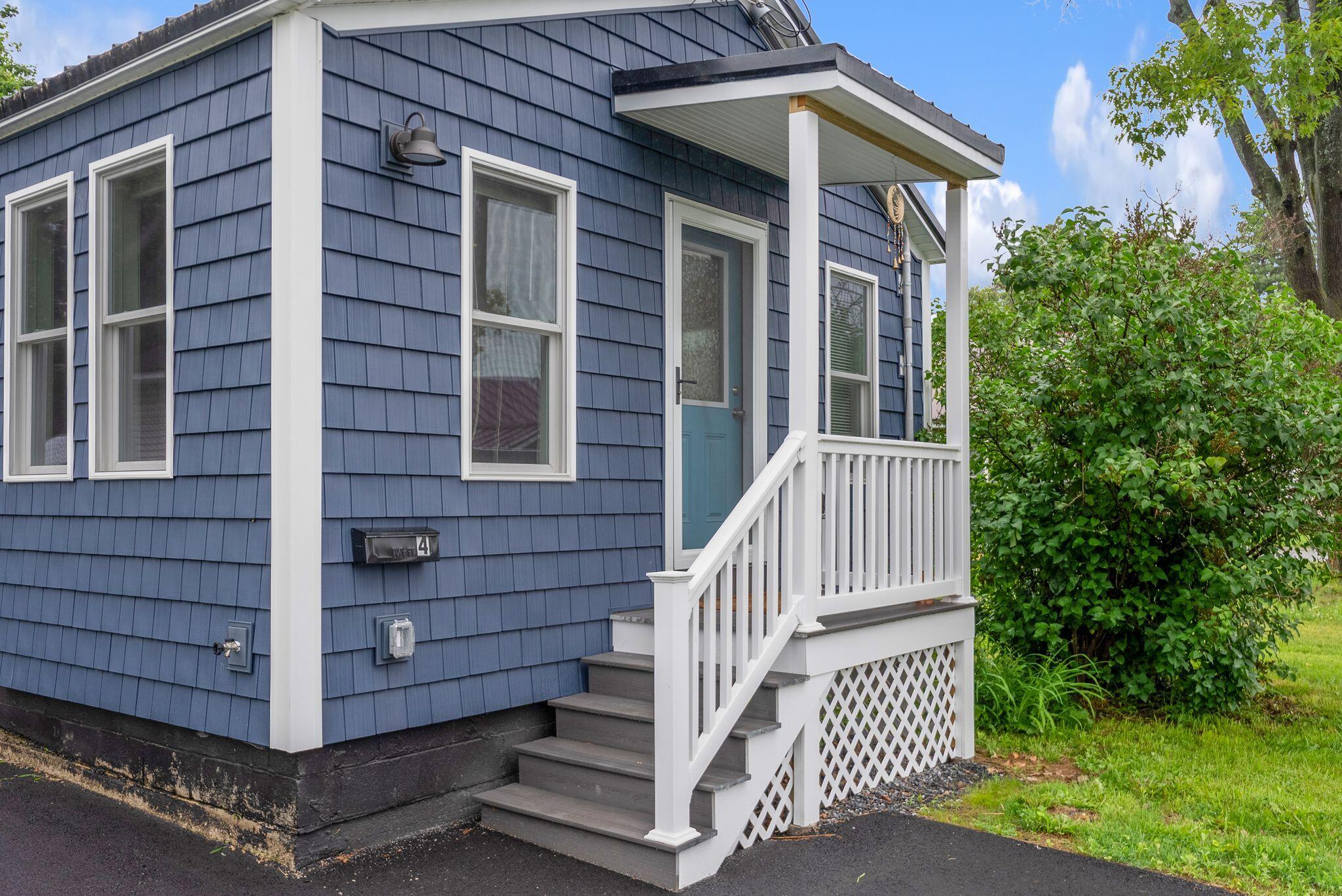 4 Broad Street Waterville, ME 04901 - Photo 2 of 38