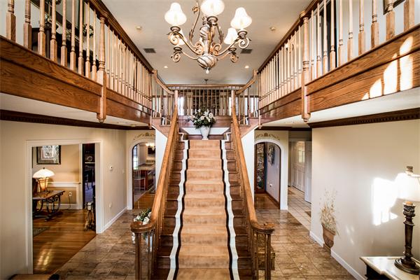 35 Campion Road North Andover, MA 01845 - Photo 5 of 30 Gallery Image 5