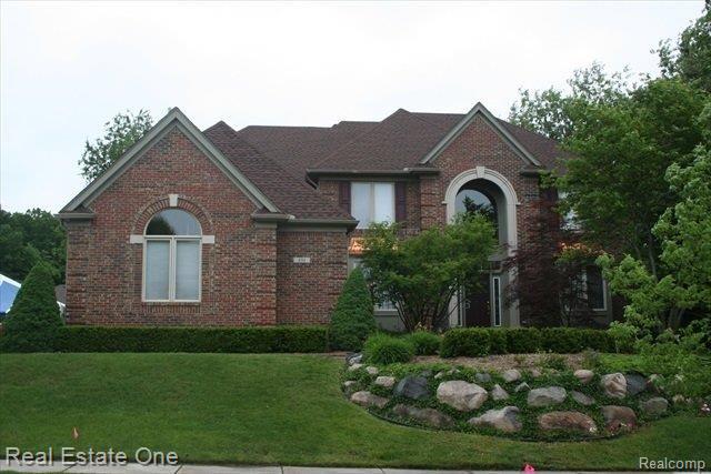 434 Springview Drive Rochester, MI 48307 - Photo 1 of 17 exterior.JPG