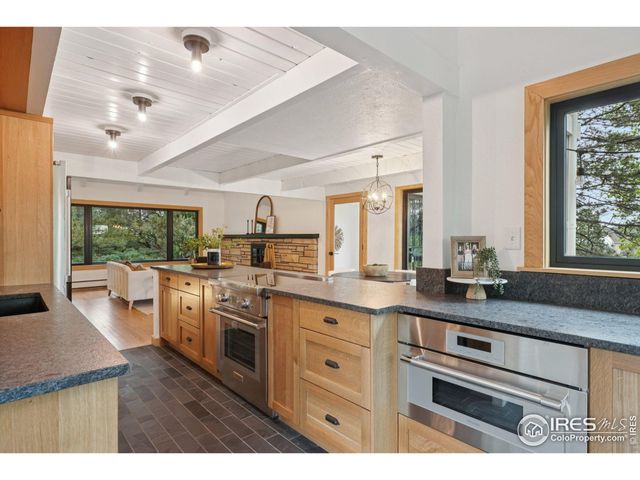 $2,000,000 | 3260 Lafayette Drive, Boulder, CO 80305