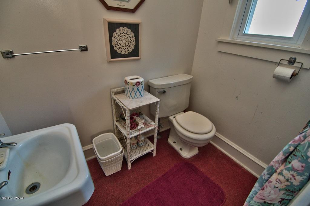1111 Avoy Road Lakeville, PA 18438 - Photo 44 of 108
