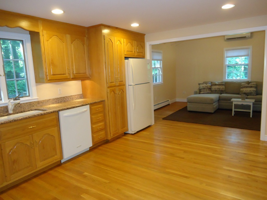 181 David Road Franklin, MA 02038 - Photo 6 of 28 Gallery Image 6