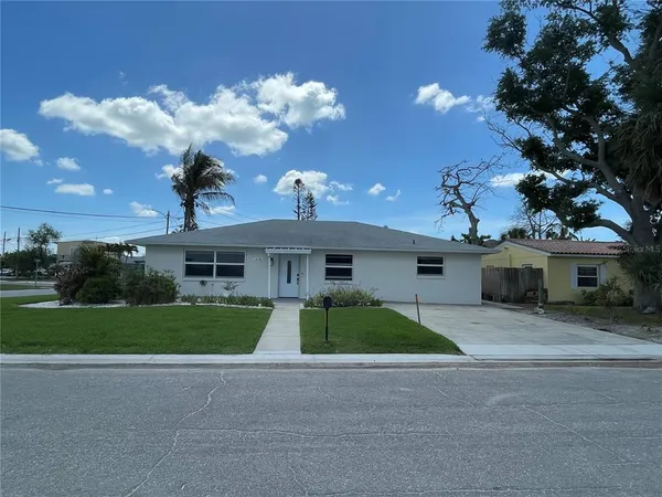 $499,900 | 14181 East Parsley Drive, Madeira Beach, FL 33708