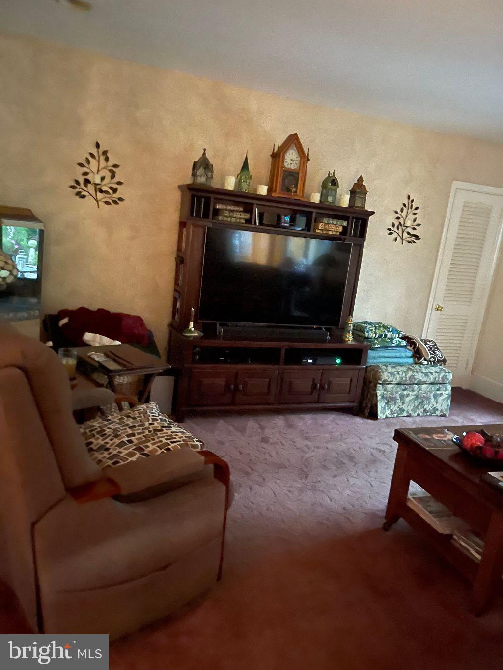 109 Parry Road Cinnaminson, NJ 08077 - Photo 14 of 25 Gallery Image 14