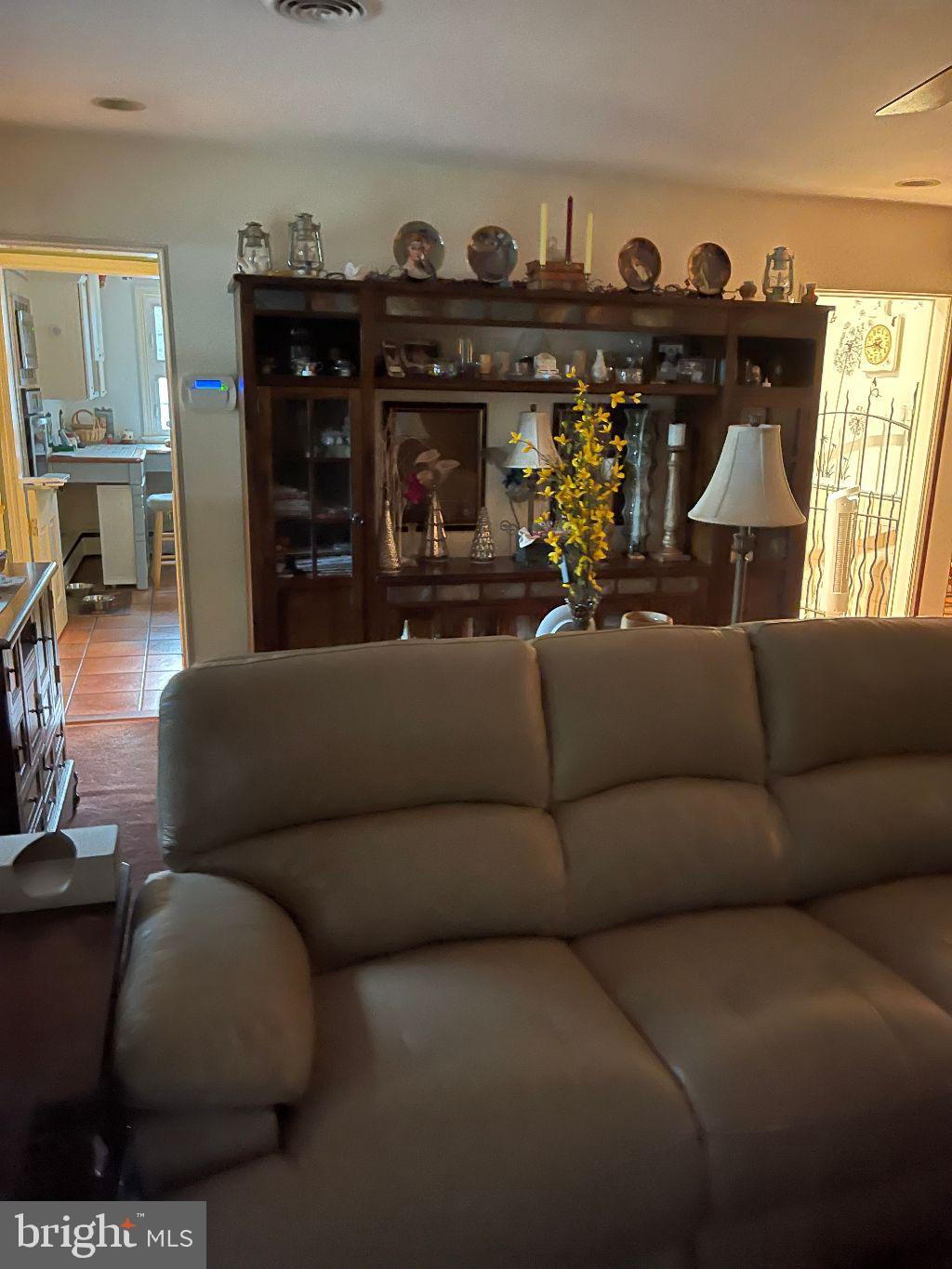 109 Parry Road Cinnaminson, NJ 08077 - Photo 8 of 25 Gallery Image 8