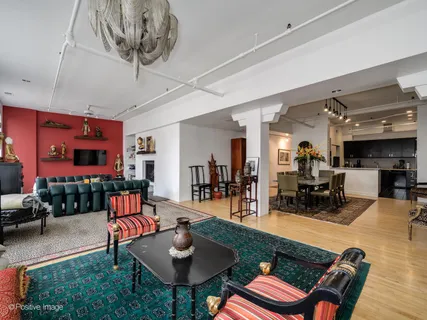 $650,000 | 215 West Illinois Street, Unit 4B, Chicago, IL 60654