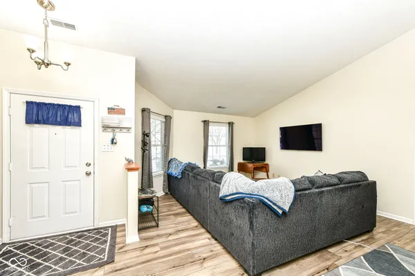 $319,900 | 20693 Alpine Drive, Noblesville, IN 46062