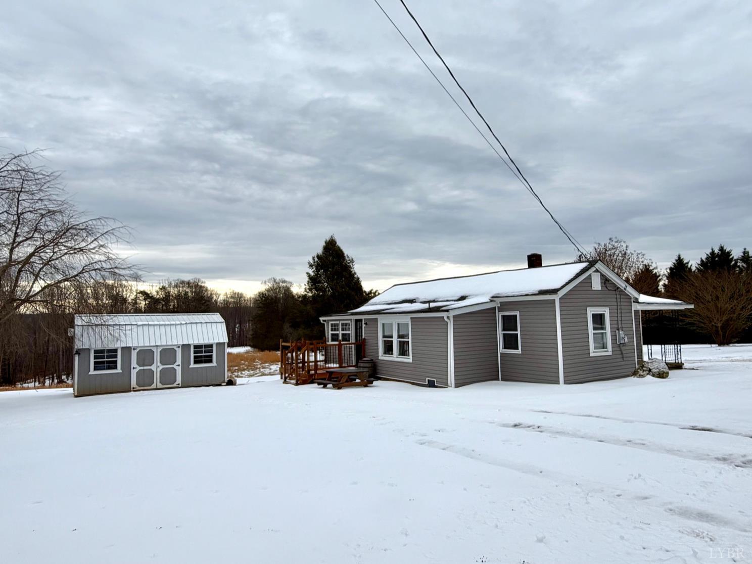 137 Higginbotham Creek Road Amherst, VA 24521 - Photo 4 of 27