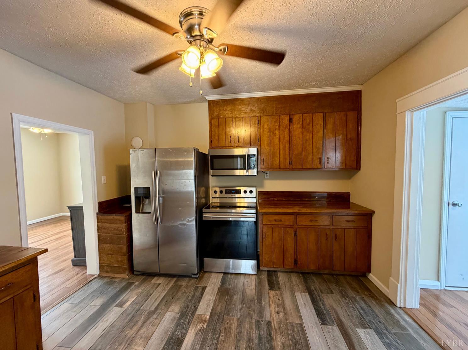 137 Higginbotham Creek Road Amherst, VA 24521 - Photo 6 of 27