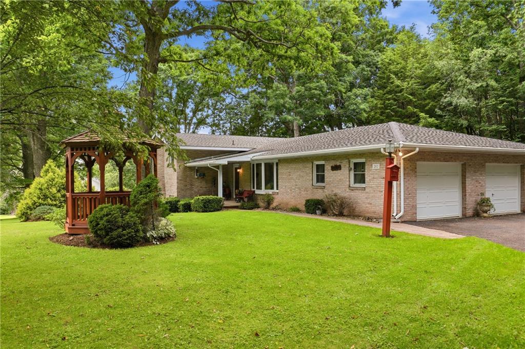 202 Culligan Road Friedens, PA 15541 - Photo 5 of 49