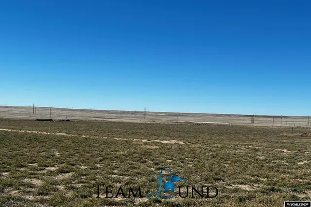 $18,000 | 2705 Palomino Avenue, Bar Nunn, WY 82601