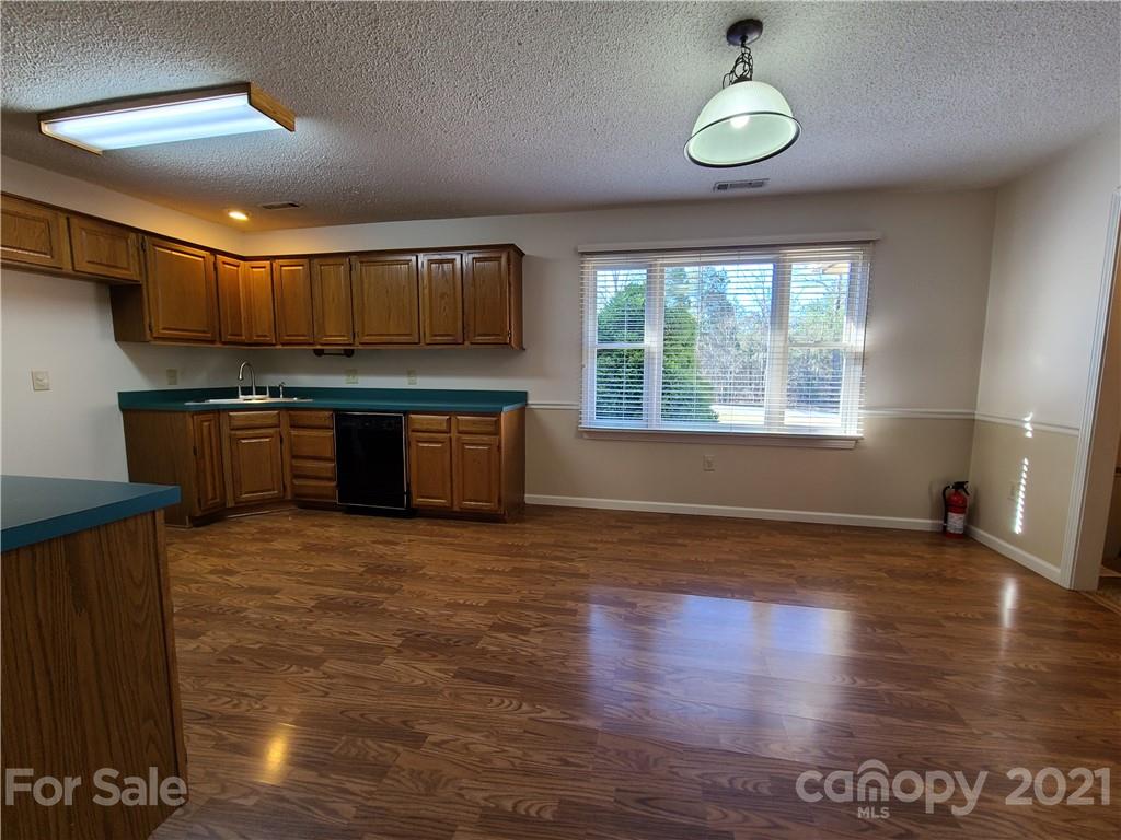 510 Potneck Road Salisbury, NC 28147 - Photo 4 of 31 Gallery Image 4