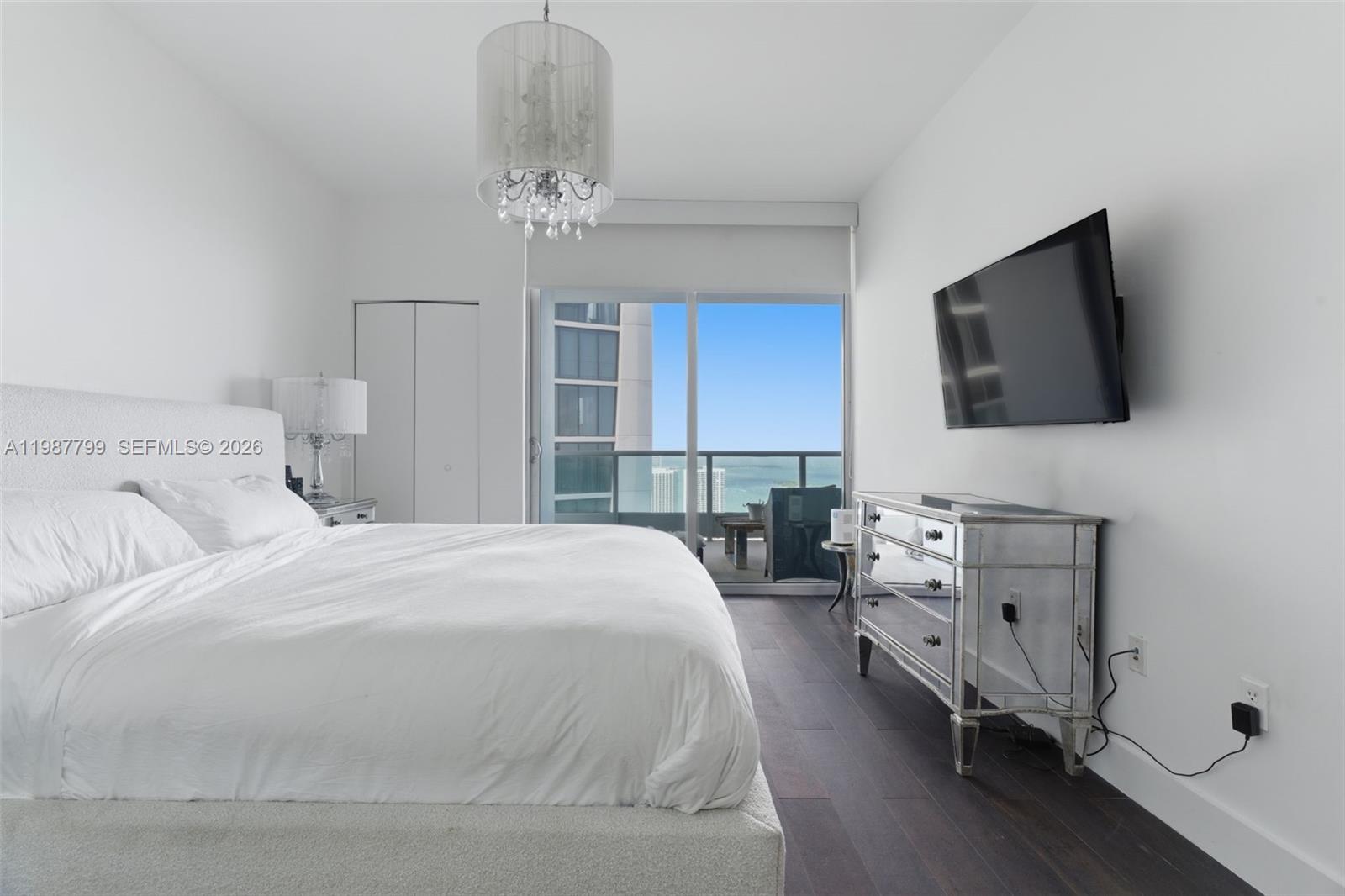 900 Biscayne Boulevard, Unit 4308 Miami, FL 33132 - Photo 19 of 36