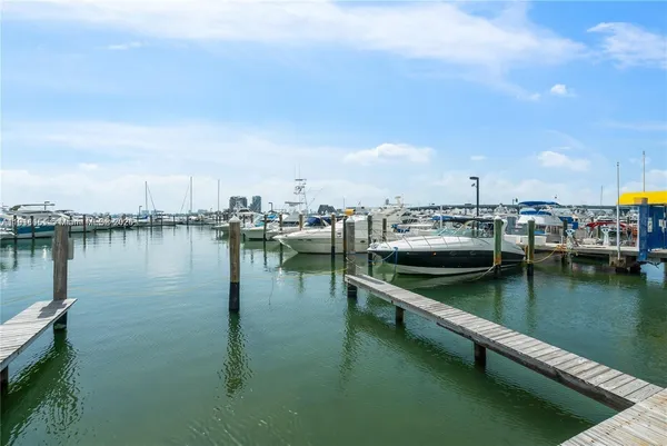$4,200 | 1717 North Bayshore Drive, Unit A1950, Miami, FL 33132