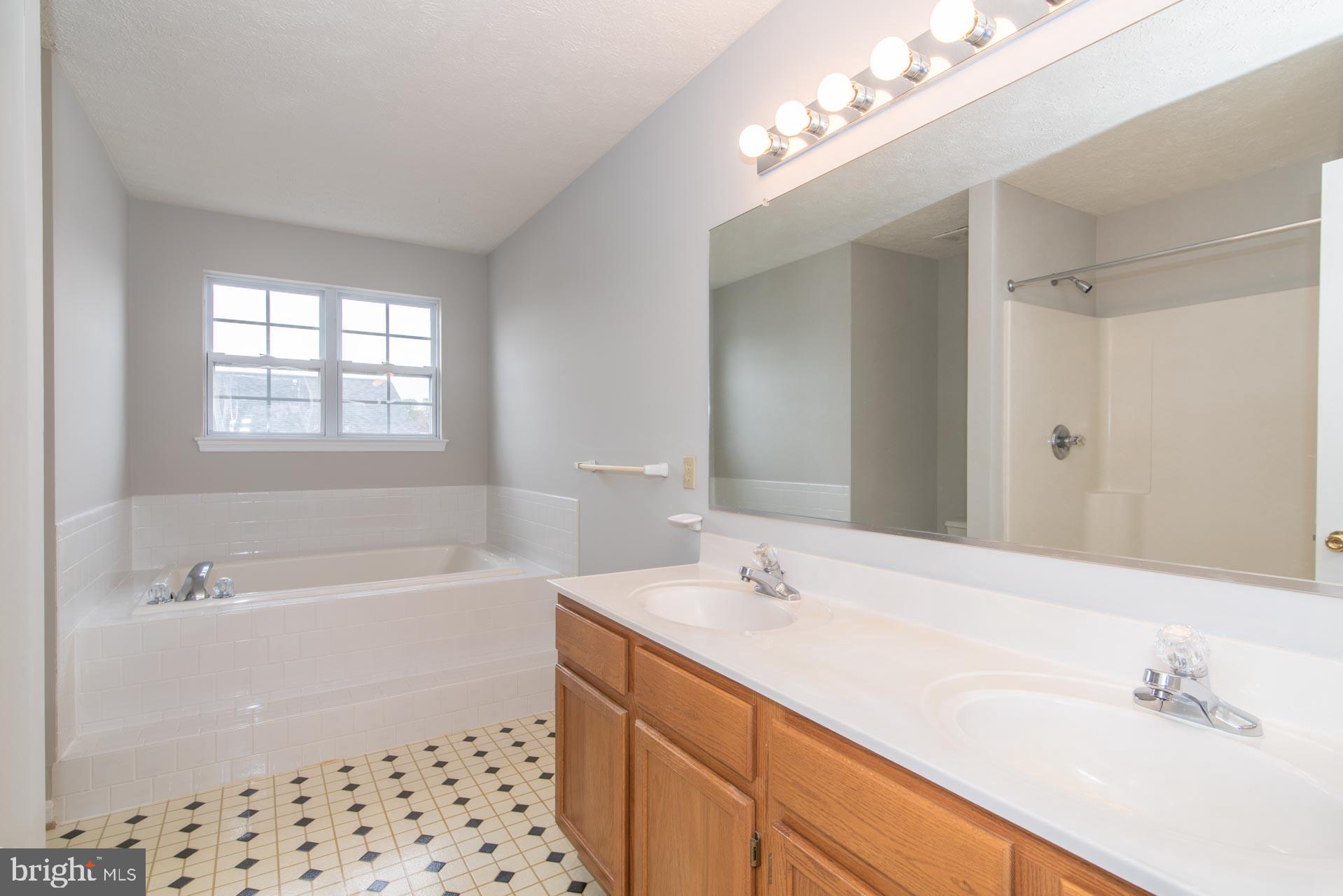 7690 Early Spring Way Severn, MD 21144 - Photo 22 of 46 Gallery Image 22