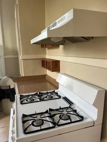 $1,775 | 7817 Maple Street, Unit UPPR, New Orleans, LA 70118