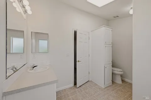 $185,000 | 572 Birchwood Drive, Petaluma, CA 94954