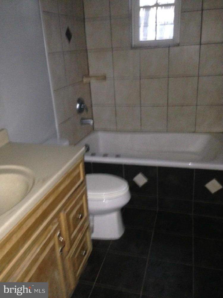 536 Platte Road Lusby, MD 20657 - Photo 7 of 8 a bathroom with a toilet and a shower