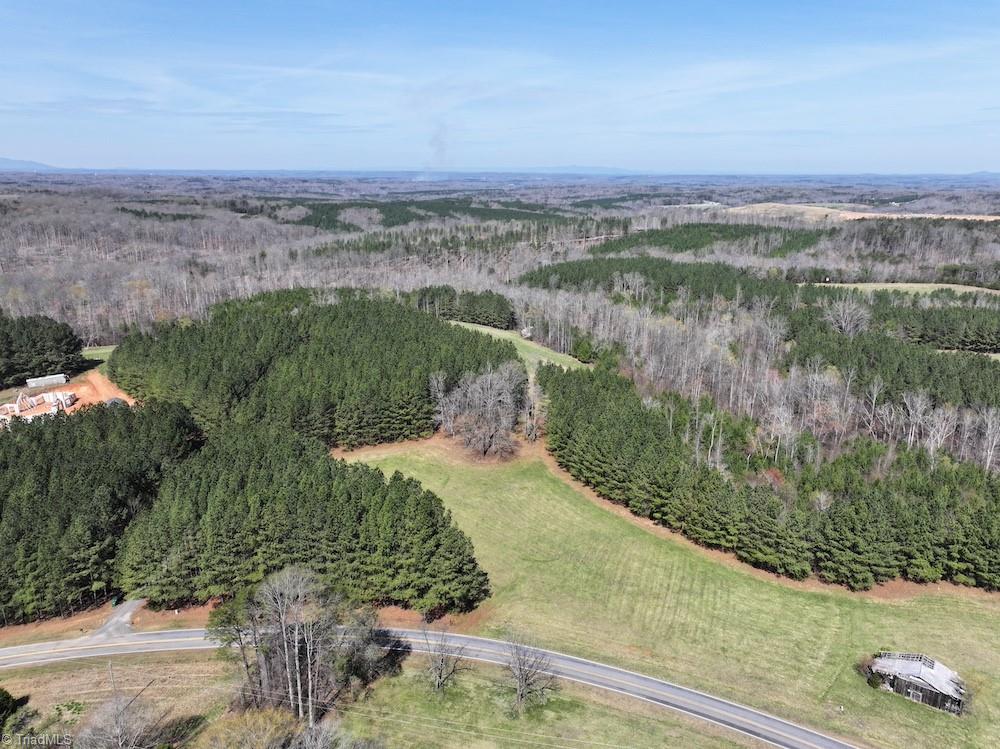508 New Lebanon Church Road Reidsville, NC 27320 - Photo 3 of 35