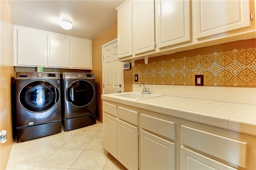 14182 Crystal View Terrace Riverside, CA 92508 - Photo 35 of 73 Gallery Image 35