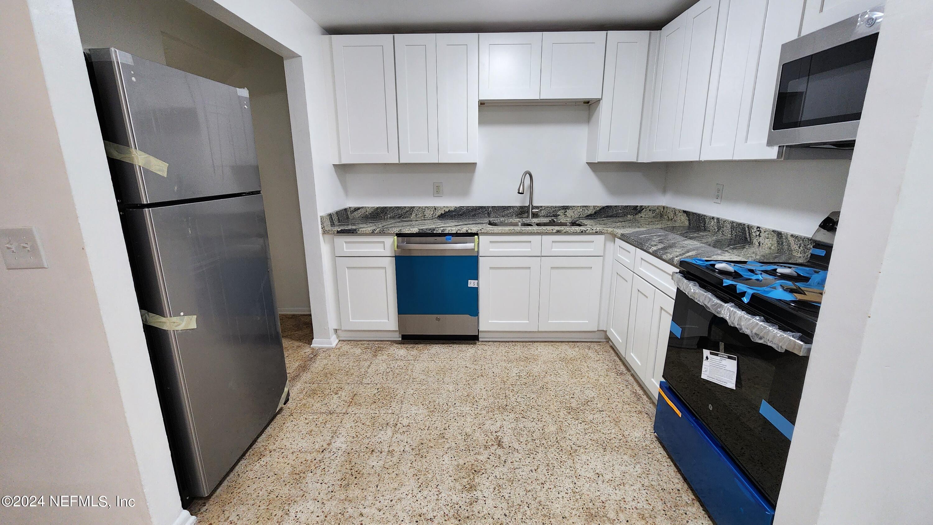 4415 Moncrief Road West Jacksonville, FL 32209 - Photo 4 of 21 20240720_145247