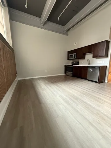 $1,850 | 6 Chatham Street, Unit 103, Worcester, MA 01608