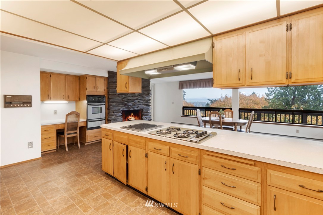 25644 Lake Fenwick Road Kent, WA 98032 - Photo 14 of 36 Gallery Image 14
