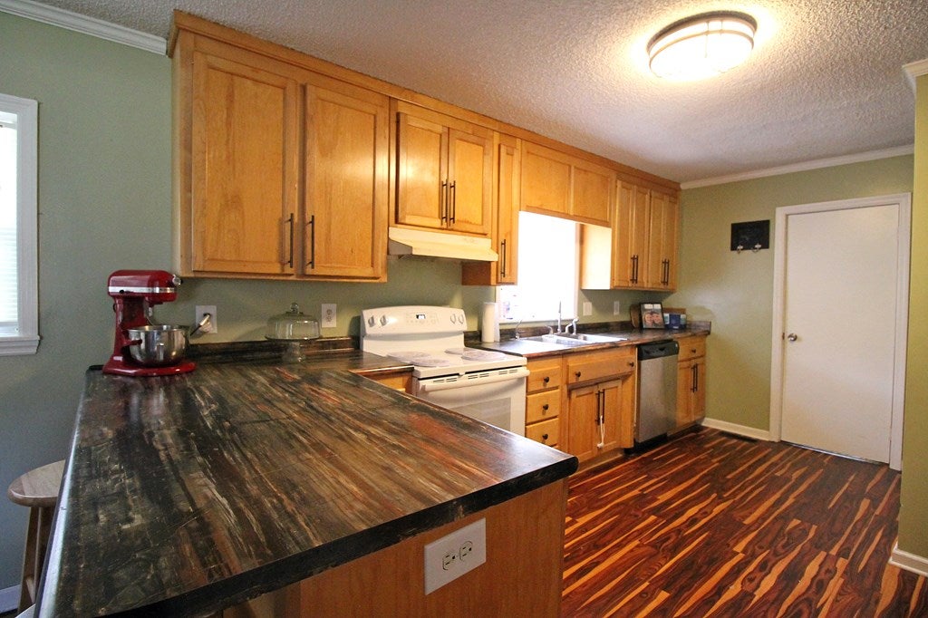 2792 Copeland Road Valdosta, GA 31601 - Photo 7 of 26 Gallery Image 7