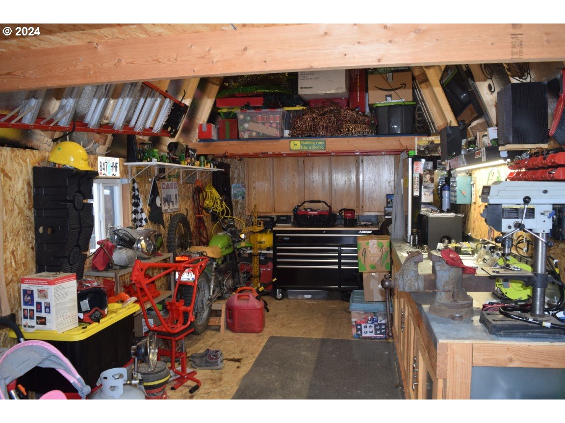 213 East Currant Street Athena, OR 97813 - Photo 23 of 24 a view of storage and utility room