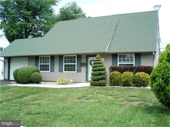 42 Margin Road Levittown, PA 19056 - Photo 1 of 24 Exterior Front