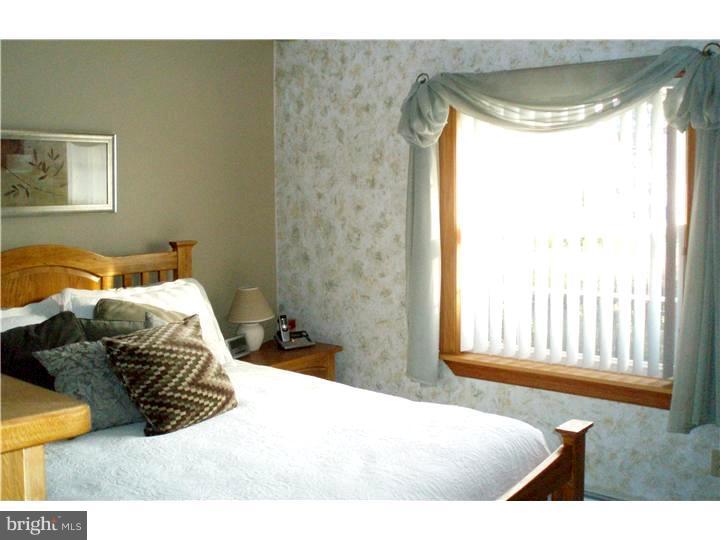 42 Margin Road Levittown, PA 19056 - Photo 21 of 24 Bedroom 4