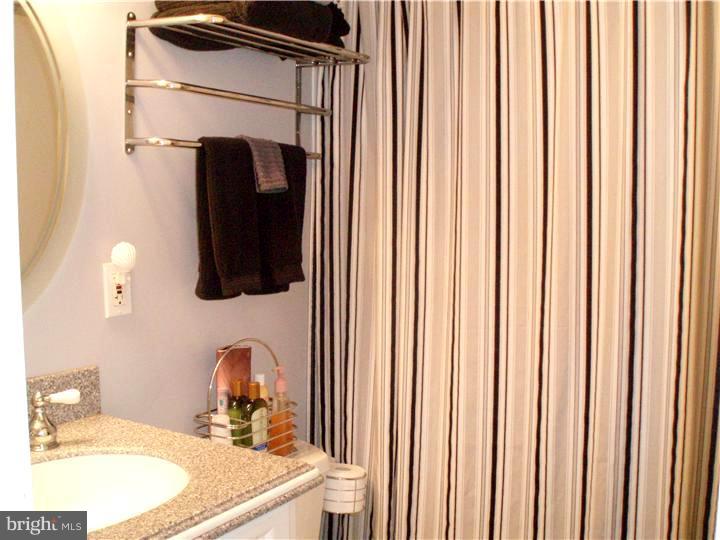 42 Margin Road Levittown, PA 19056 - Photo 24 of 24 Bathroom