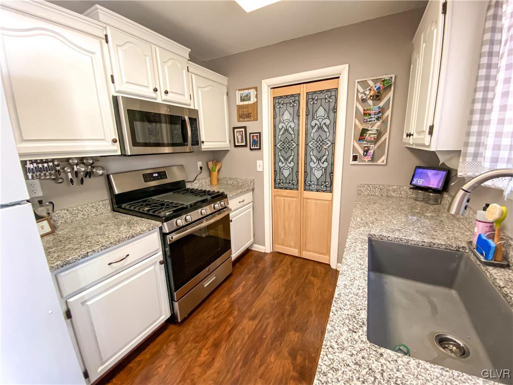206 Alleger Road Bartonsville, PA 18321 - Photo 11 of 25