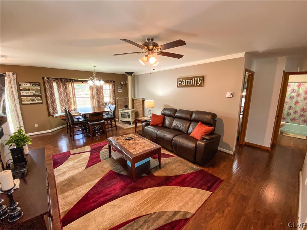 206 Alleger Road Bartonsville, PA 18321 - Photo 5 of 25