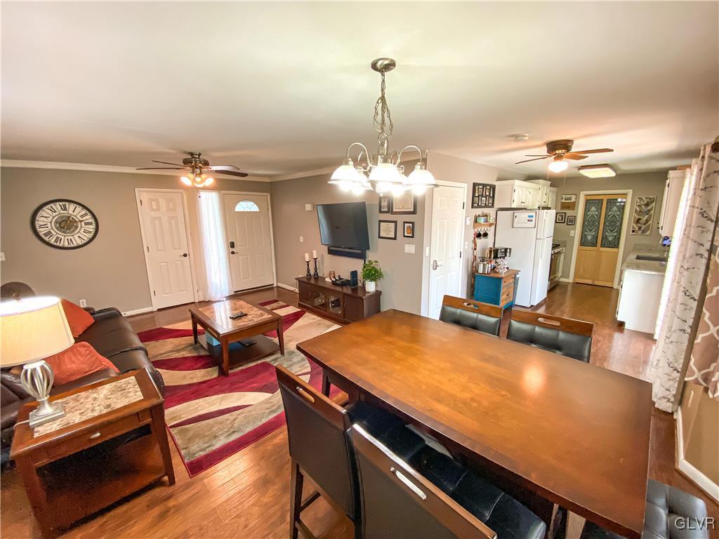 206 Alleger Road Bartonsville, PA 18321 - Photo 7 of 25