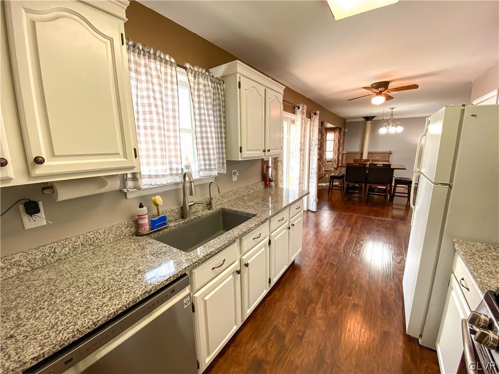 206 Alleger Road Bartonsville, PA 18321 - Photo 10 of 25