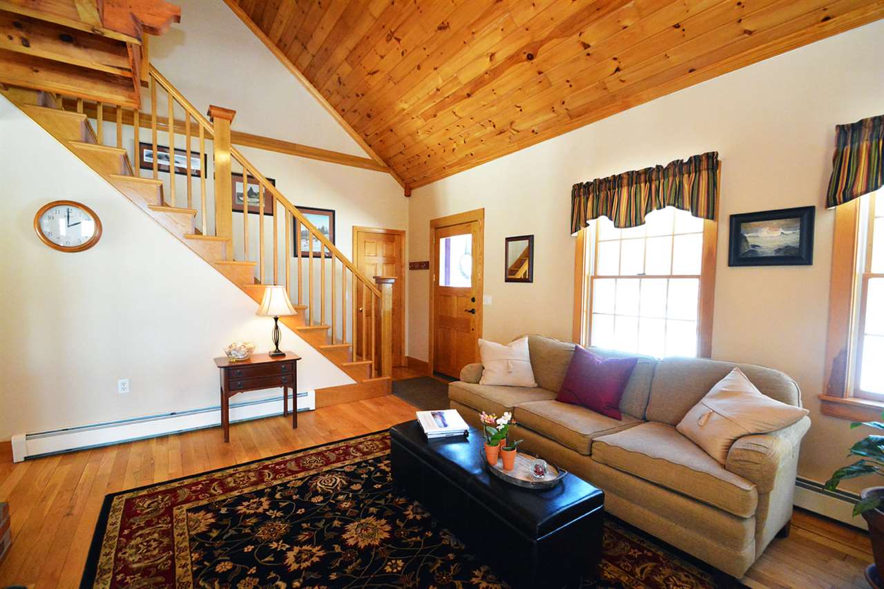 8 Tuttle Road Lee, NH 03861 - Photo 8 of 40
