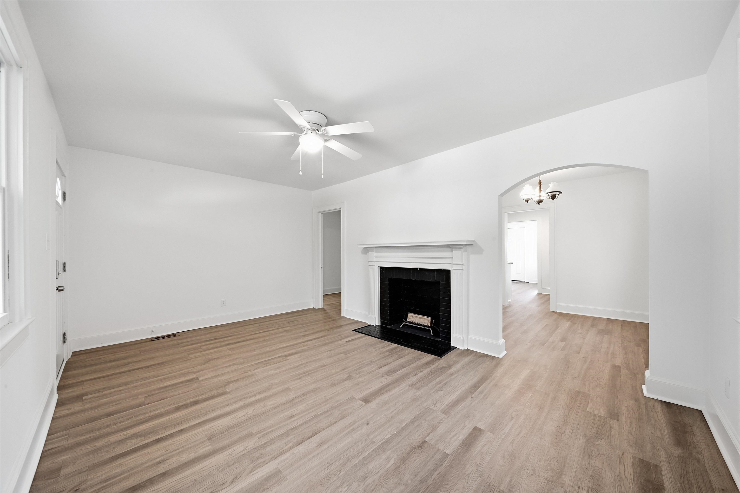 151 White Oak Road Spartanburg, SC 29301 - Photo 6 of 27 Gallery Image 6